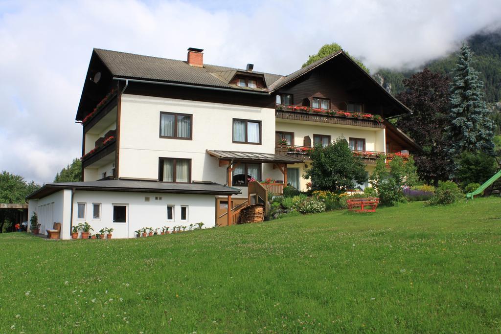 Naturgut Gailtal Sankt Stefan an der Gail Buitenkant foto