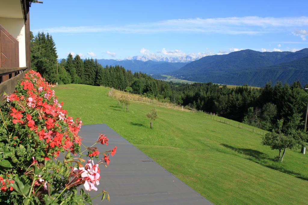 Naturgut Gailtal Sankt Stefan an der Gail Buitenkant foto