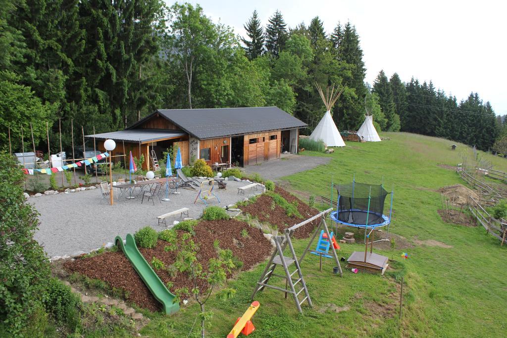 Naturgut Gailtal Sankt Stefan an der Gail Buitenkant foto