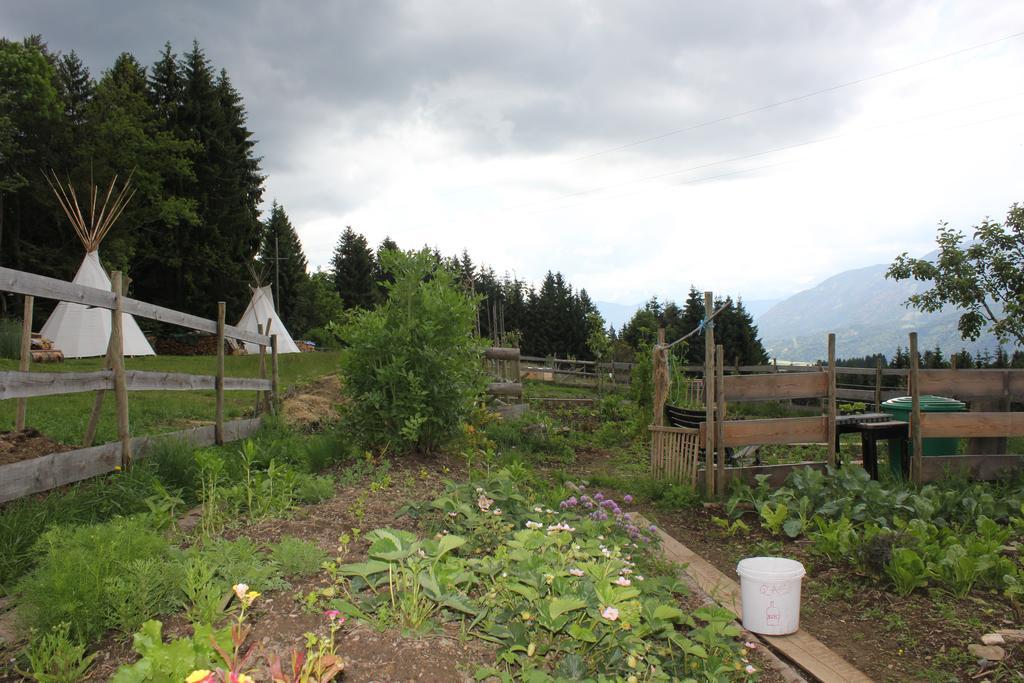 Naturgut Gailtal Sankt Stefan an der Gail Buitenkant foto